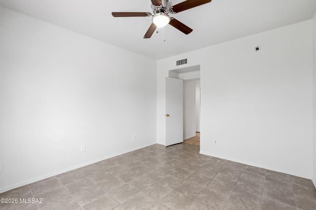 5497 S Wembly Road, Tucson, AZ 85746