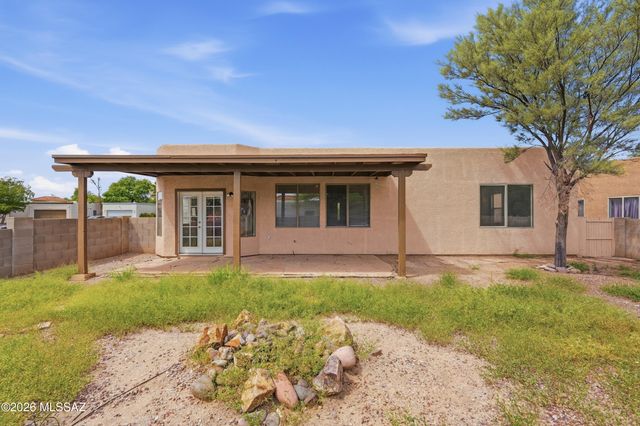 5497 S Wembly Road, Tucson, AZ 85746