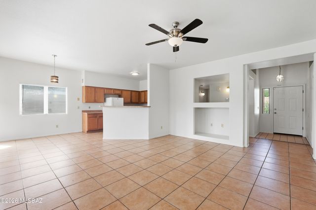 5497 S Wembly Road, Tucson, AZ 85746