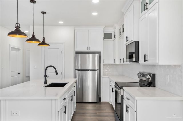 1513 Karianna Drive, Mercedes, TX 78570