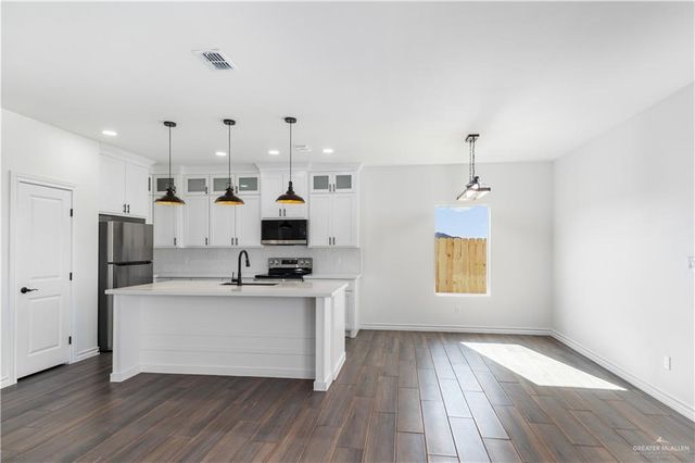 1513 Karianna Drive, Mercedes, TX 78570