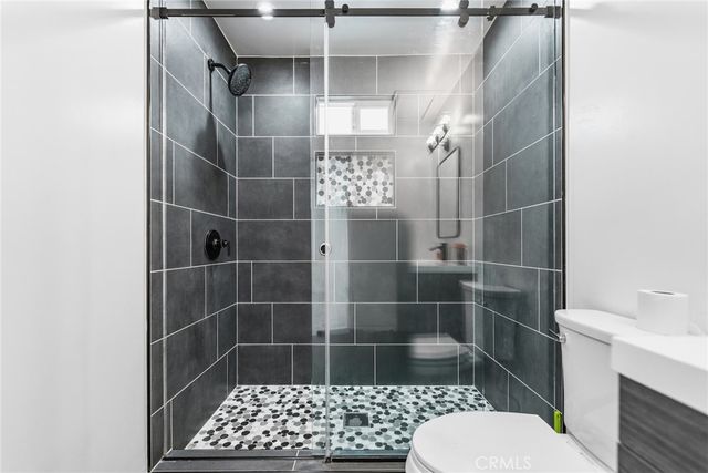 1118 E 77th, Los Angeles, CA 90001