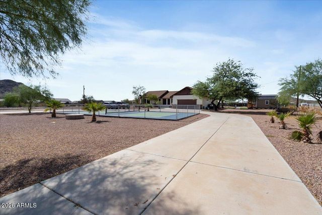2413 W PHILLIPS Road, Queen Creek, AZ 85144