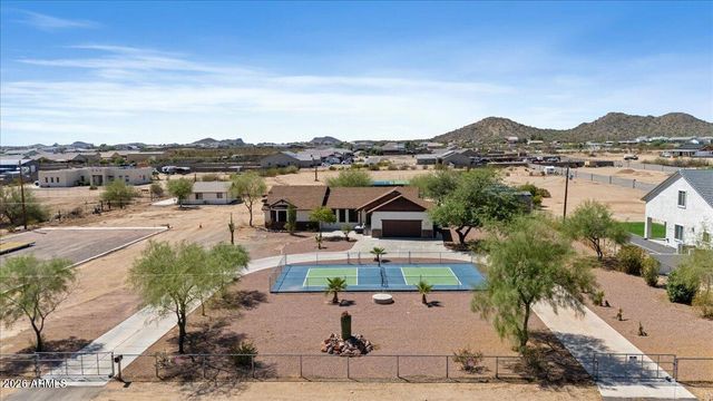 2413 W PHILLIPS Road, Queen Creek, AZ 85144