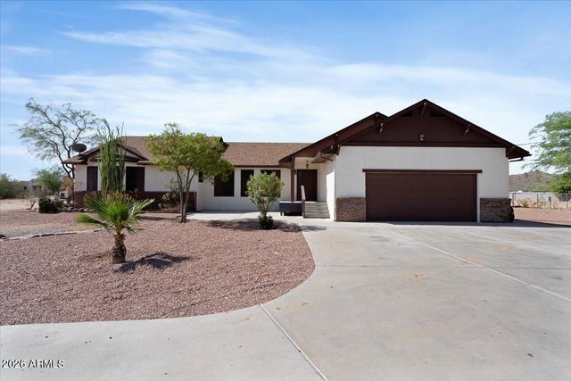 2413 W PHILLIPS Road, Queen Creek, AZ 85144