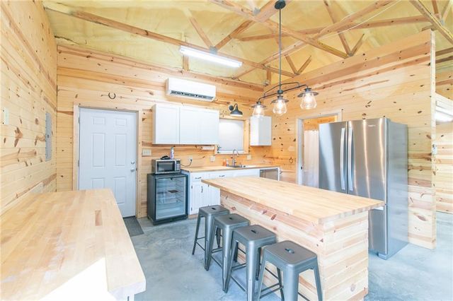 264 NW 1441st Road, Holden, MO 64040