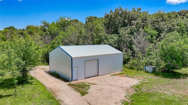 264 NW 1441st Road, Holden, MO 64040
