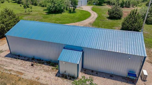 264 NW 1441st Road, Holden, MO 64040