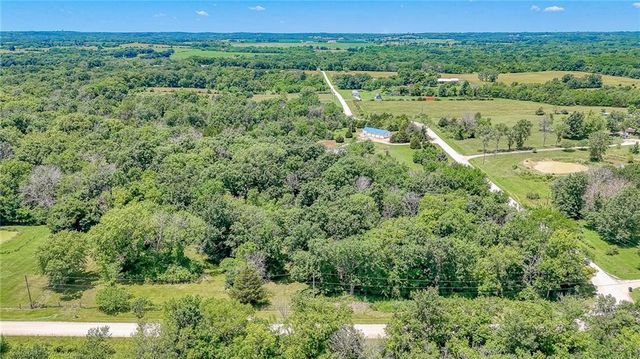 264 NW 1441st Road, Holden, MO 64040