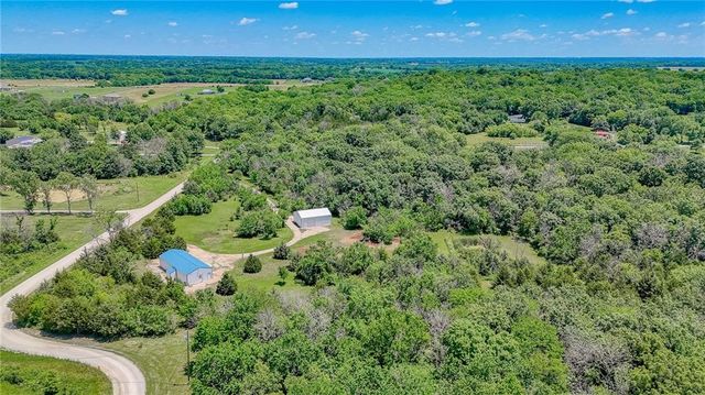 264 NW 1441st Road, Holden, MO 64040