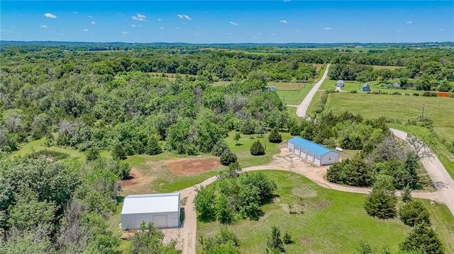 264 NW 1441st Road, Holden, MO 64040