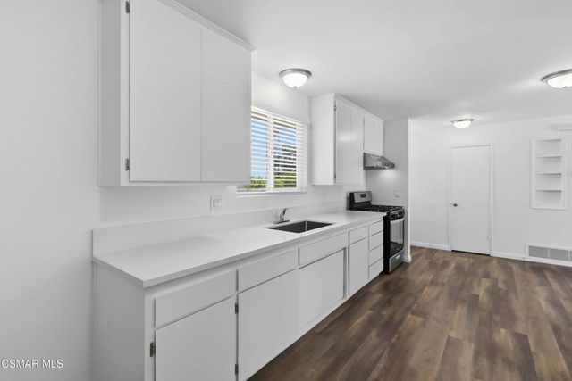 1447 Alexander Street, Simi Valley, CA 93065