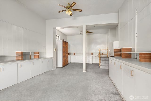 3606 W Commodore Way, Seattle, WA 98199