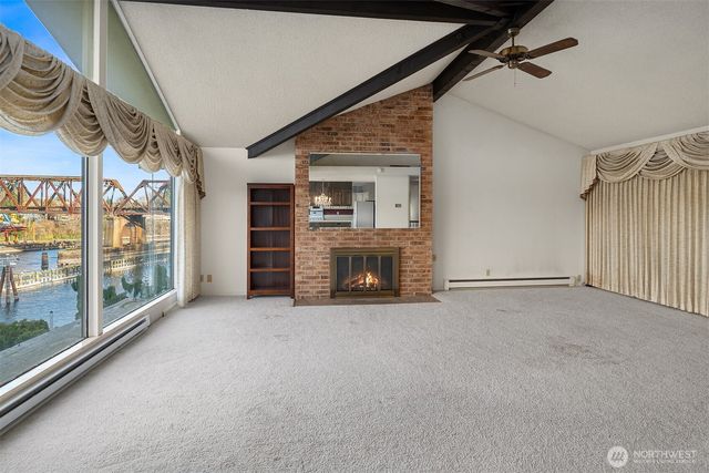 3606 W Commodore Way, Seattle, WA 98199