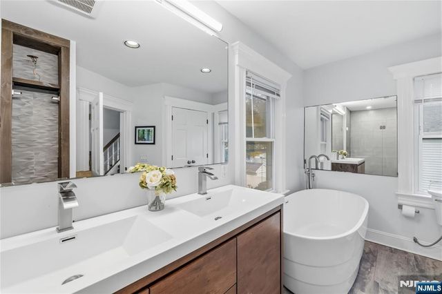 430 Kinderkamack Road, Westwood, NJ 07675