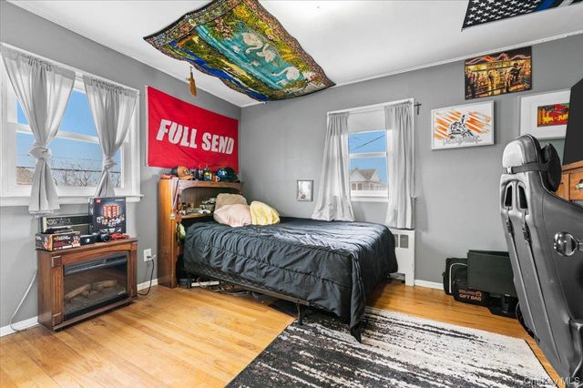 6 Gateway Street, Bethpage, NY 11714