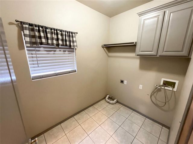 8816 NW 121st Terrace, Oklahoma City, OK 73162