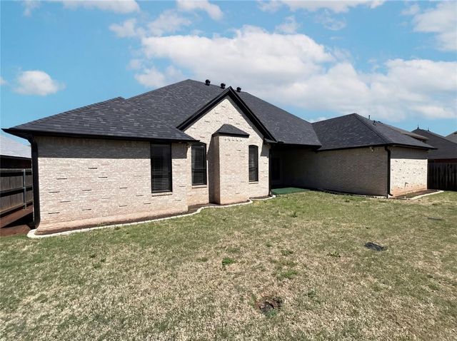 8816 NW 121st Terrace, Oklahoma City, OK 73162