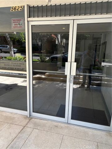 5625 Windsor, Culver City, CA 90230