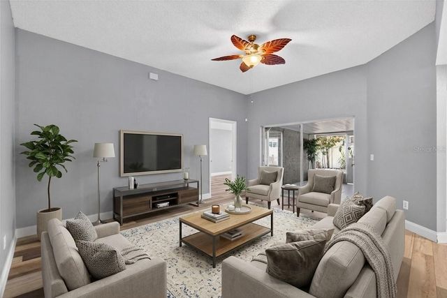 305 SAND RIDGE DRIVE, Valrico, FL 33594