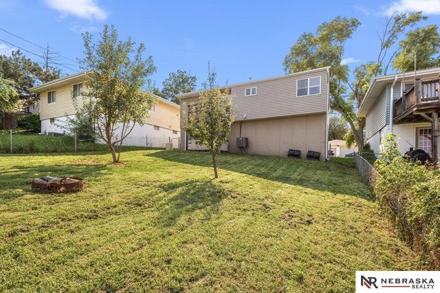 4733 S 81st Street, Ralston, NE 68127