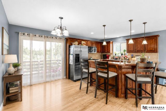 4733 S 81st Street, Ralston, NE 68127