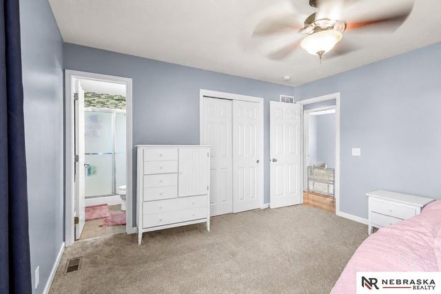 4733 S 81st Street, Ralston, NE 68127