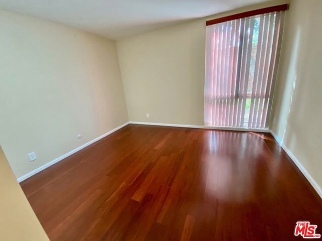 6375 Green Valley Circle 104, Culver City, CA 90230