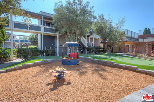 6375 Green Valley Circle 104, Culver City, CA 90230