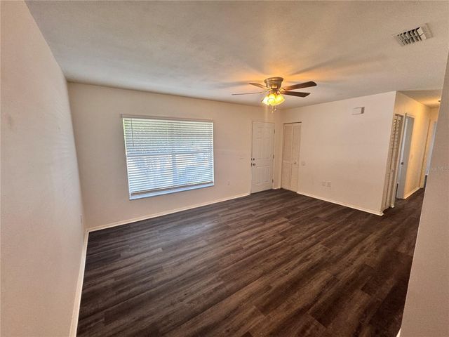 316 E PRIMROSE LANE, Lady Lake, FL 32159