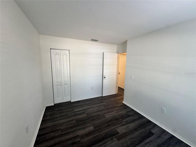 316 E PRIMROSE LANE, Lady Lake, FL 32159