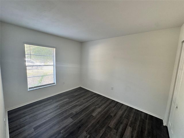 316 E PRIMROSE LANE, Lady Lake, FL 32159