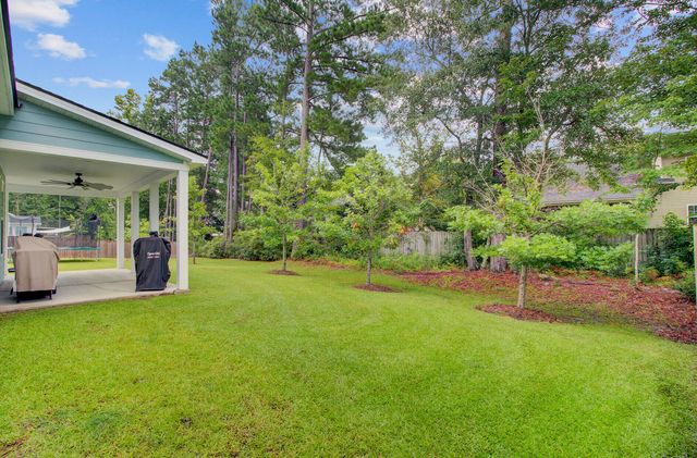 608 S Pointe Boulevard, Summerville, SC 29483
