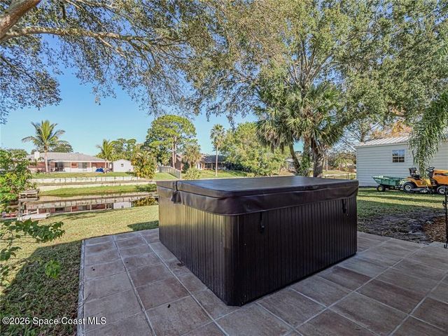 255 Joy Haven Drive, Sebastian, FL 32958