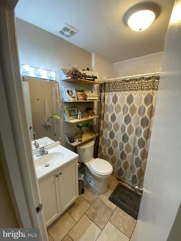 2029 SPRUCE ST, Philadelphia, PA 19103