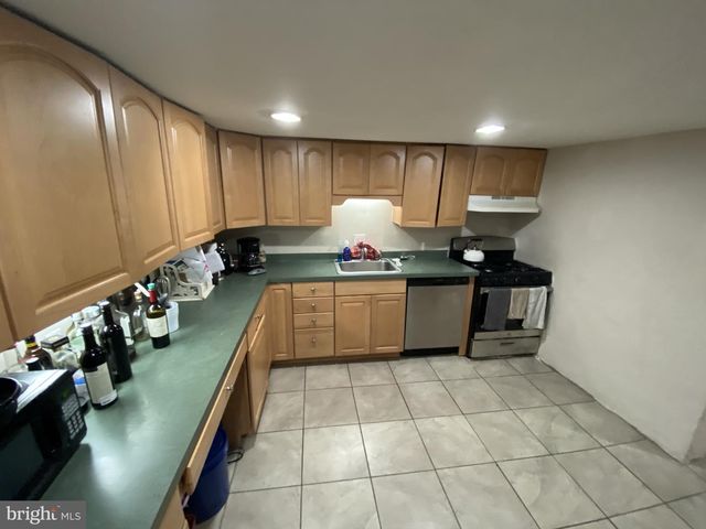 2029 SPRUCE ST, Philadelphia, PA 19103