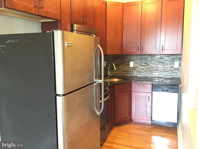 2029 SPRUCE ST, Philadelphia, PA 19103