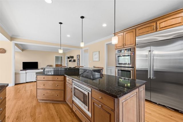 317 Abbey Brook Ln, Peters Twp, PA 15367