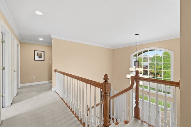 317 Abbey Brook Ln, Peters Twp, PA 15367