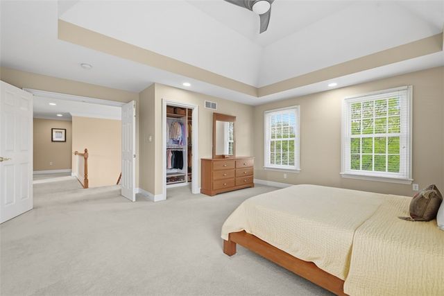 317 Abbey Brook Ln, Peters Twp, PA 15367