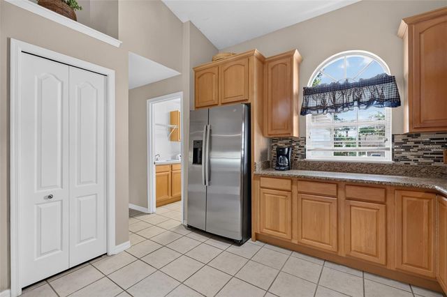 3237 INDIAN TRAIL, Eustis, FL 32726