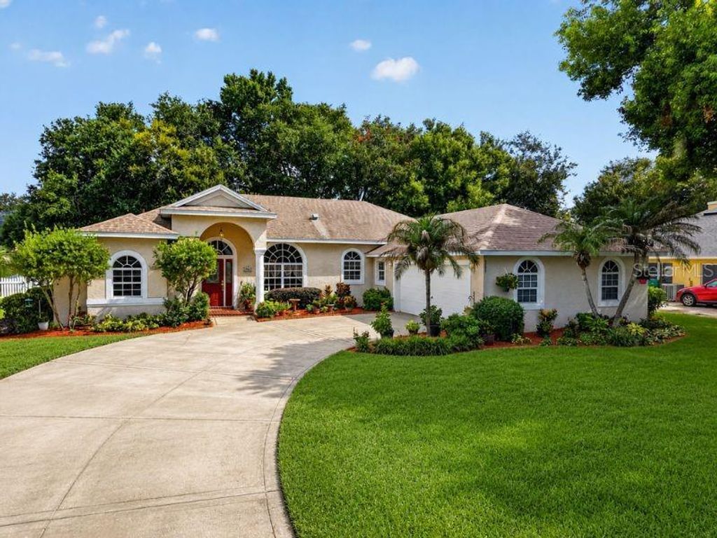 3237 INDIAN TRAIL, Eustis, FL 32726