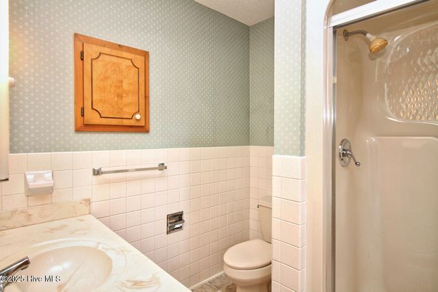 119 Otter Drive, West End, NC 27376