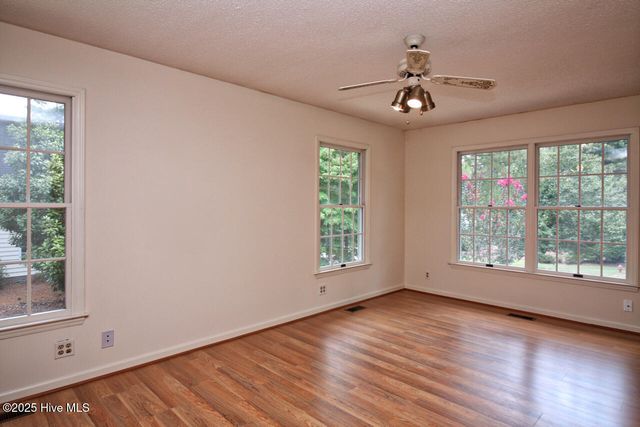 119 Otter Drive, West End, NC 27376