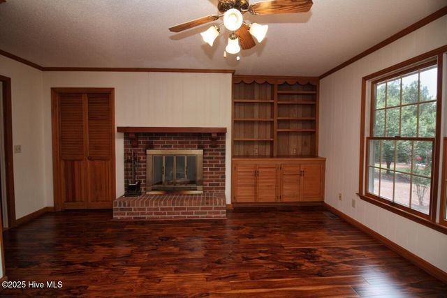 119 Otter Drive, West End, NC 27376