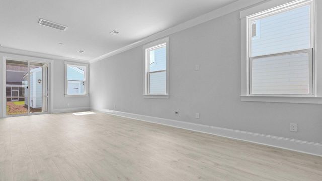 129 Lilac Grove Way, Summerville, SC 29486