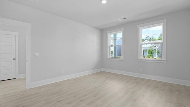 129 Lilac Grove Way, Summerville, SC 29486