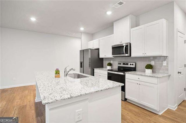 5332 Melbourne Lane, Flowery Branch, GA 30542