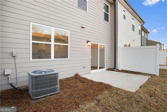 5332 Melbourne Lane, Flowery Branch, GA 30542