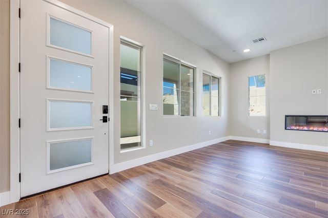 1081 Soaring Sage Avenue, Las Vegas, NV 89138